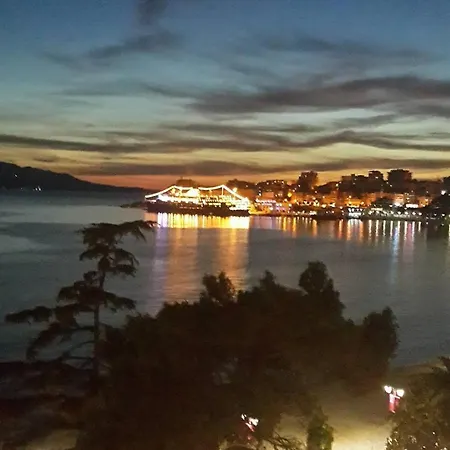 Апартаменти Genci Seaview Apartaments@albaresidence Саранда